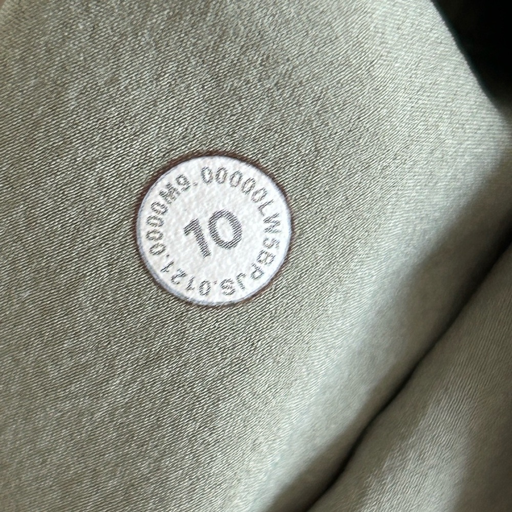 Lululemon Dance Studio Jogger Pant in Green Twill - Picture 11 of 12